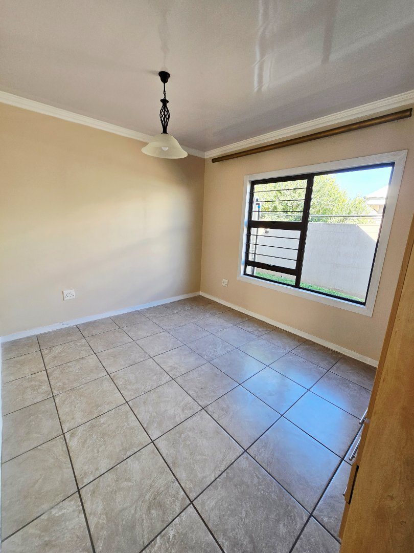 2 Bedroom Property for Sale in Wilkoppies North West